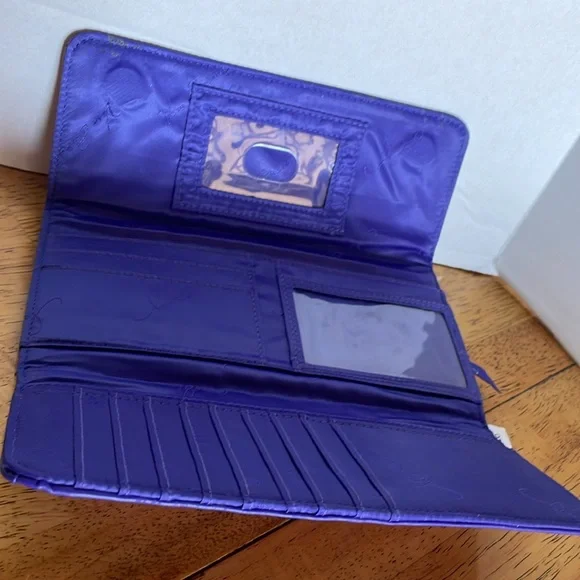 NWT Vera Bradley Purple Women's Wallet - Picture 3 of 5